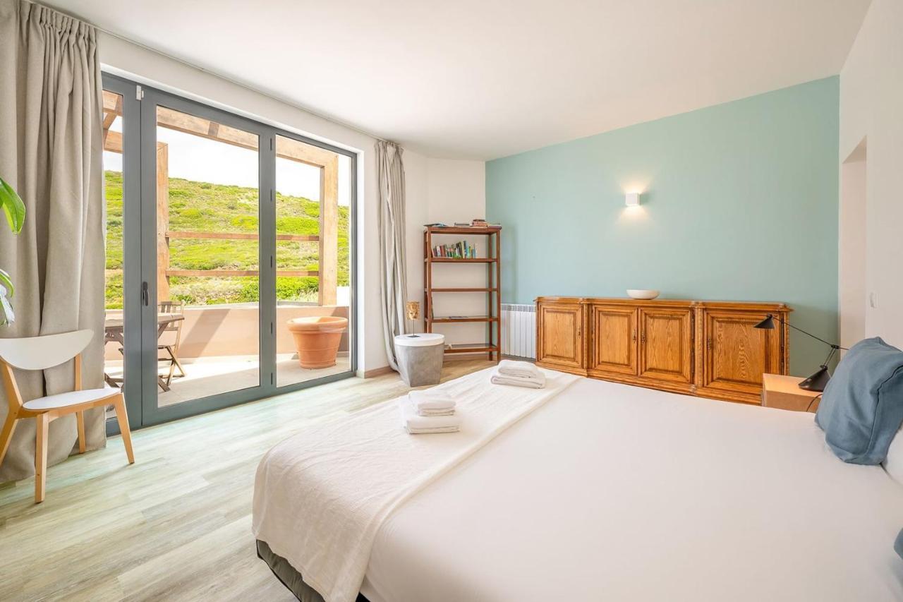 Guestready - Luxury Beach Villa With Private Pool Mafra Bagian luar foto