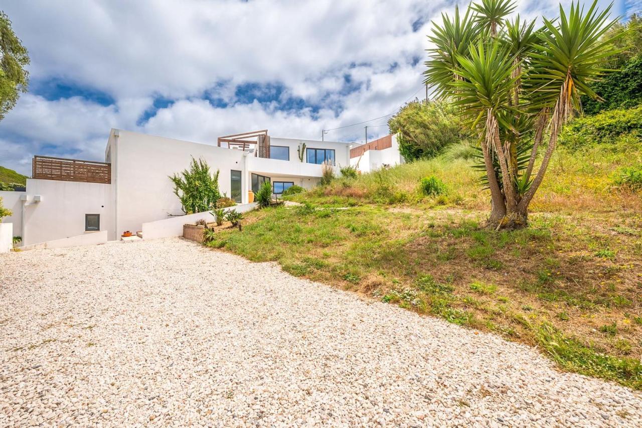 Guestready - Luxury Beach Villa With Private Pool Mafra Bagian luar foto