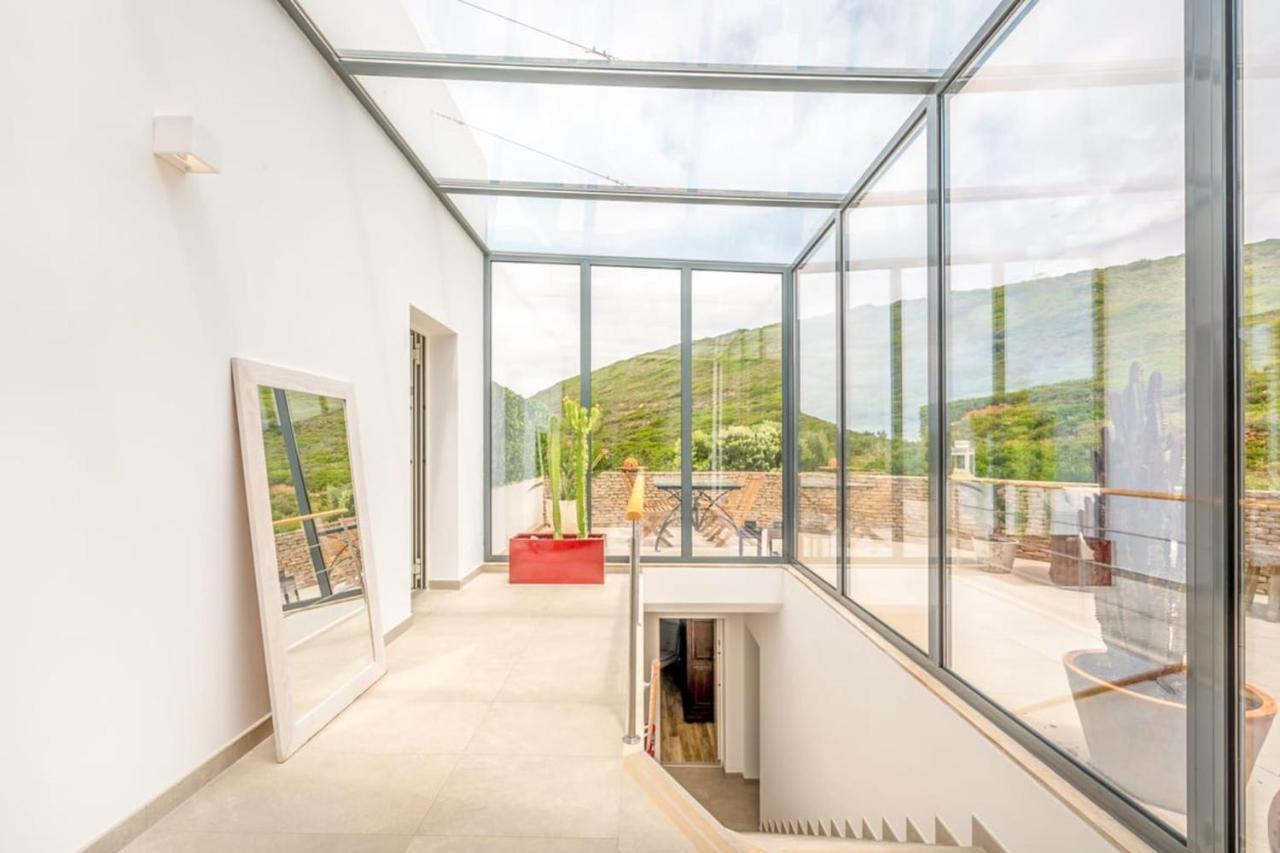Guestready - Luxury Beach Villa With Private Pool Mafra Bagian luar foto